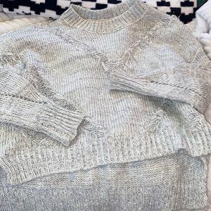 Charlotte Russ perfect sweater ✨✨